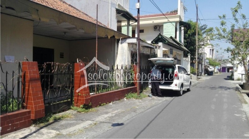 Tanah dan bangunan tengah kota Solo « Rich Property Agent